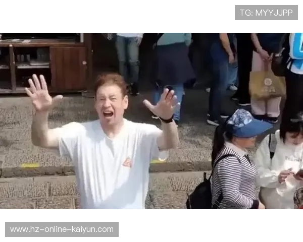 上海申花官方宣布签下J联赛银靴拉斐尔·拉唐，锋线实力获提升